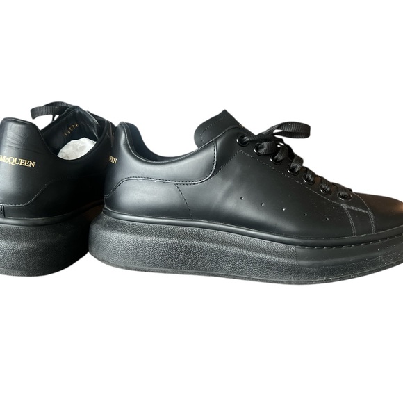 Alexander McQueen Men’s Sneakers - Picture 3 of 6